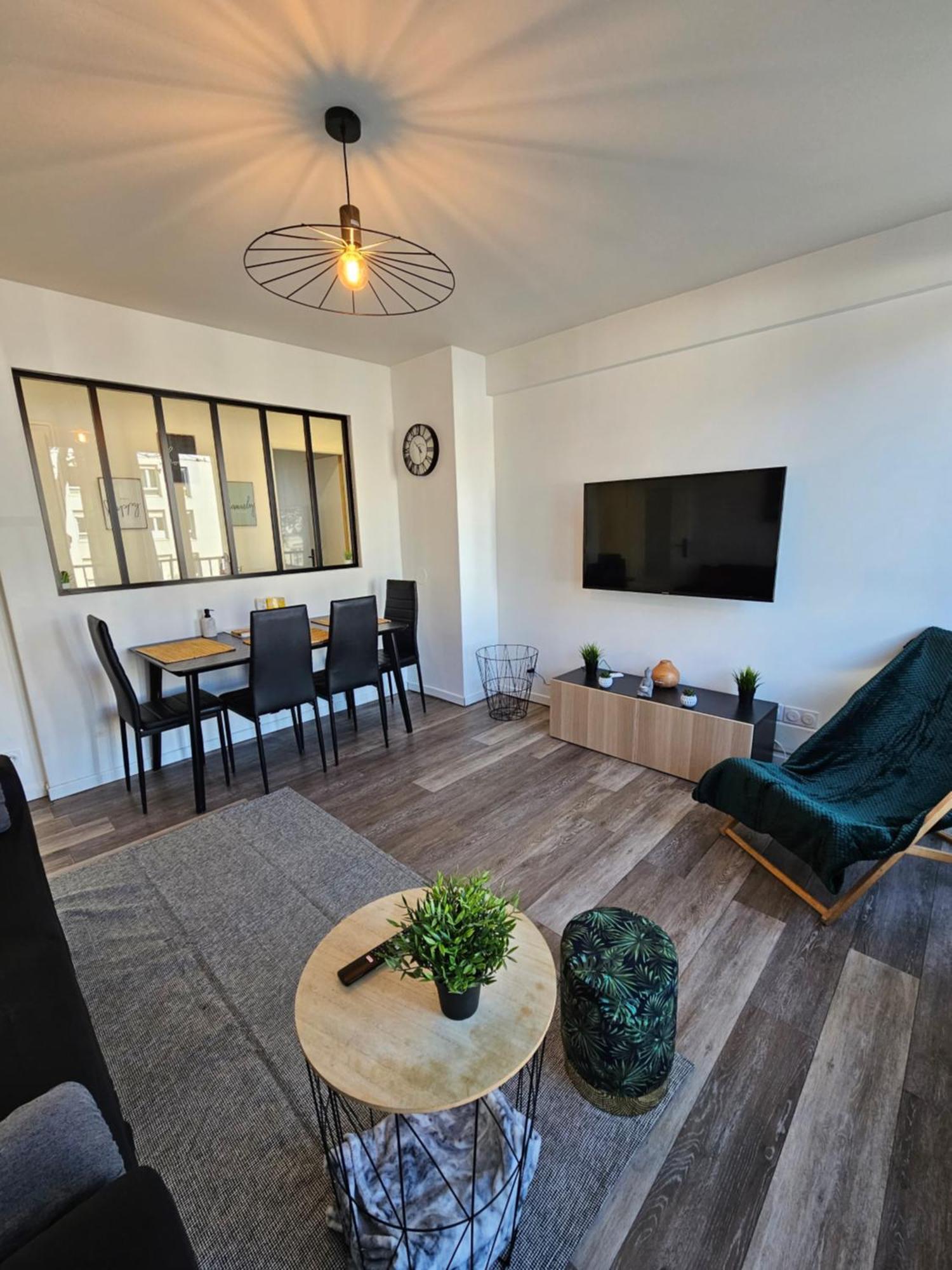 Charmant & Spacieux 3 Chambres - Mm Apartment - Lyon Grand Parilly Venissieux Exterior photo